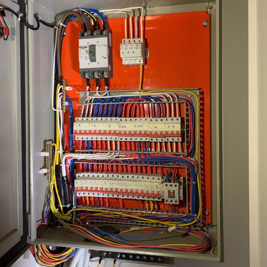 Thi công hệ thống chống sét - Tiếp địa cho công trình tại Đà Nẵng