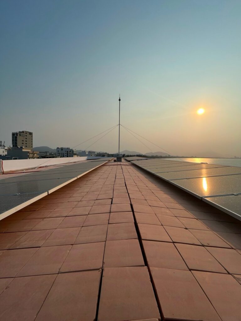 chống sét bảo vệ hệ thống điện mặt trời