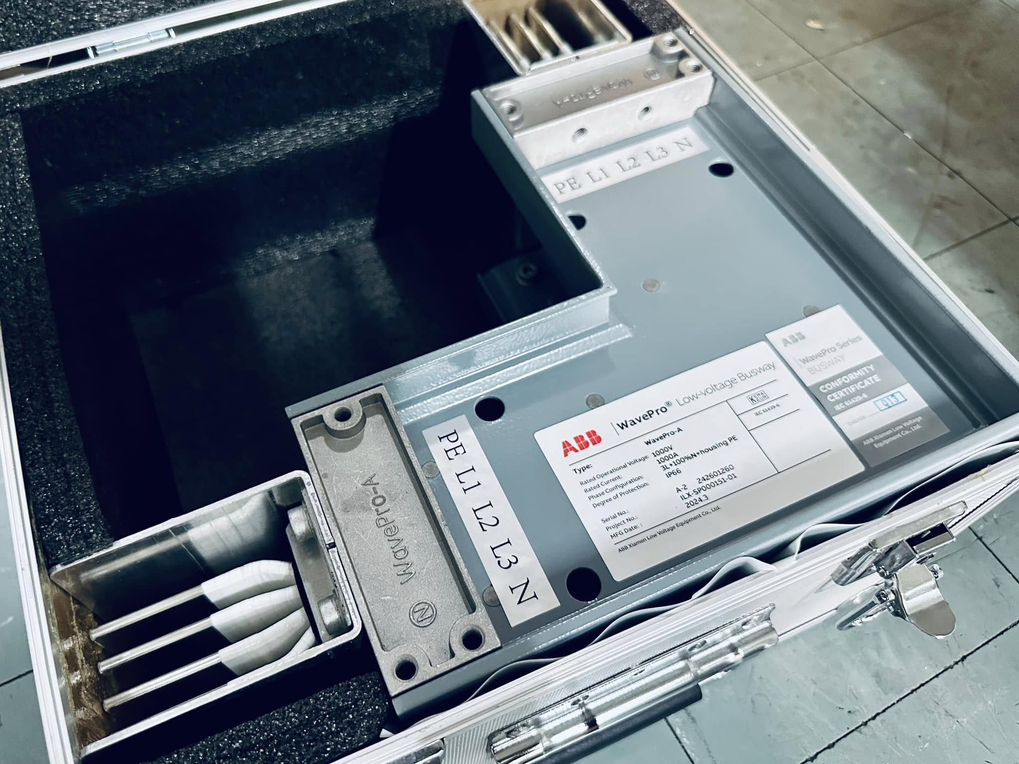 Cung cấp sản phẩm Busway chính hãng